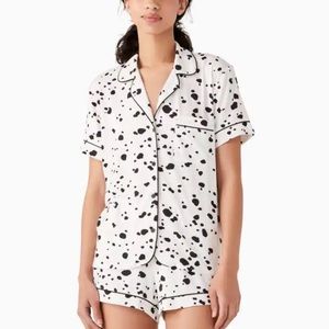 Kate Spade Short Sleeve PJ set. Only worn once. Great condition. Size large.